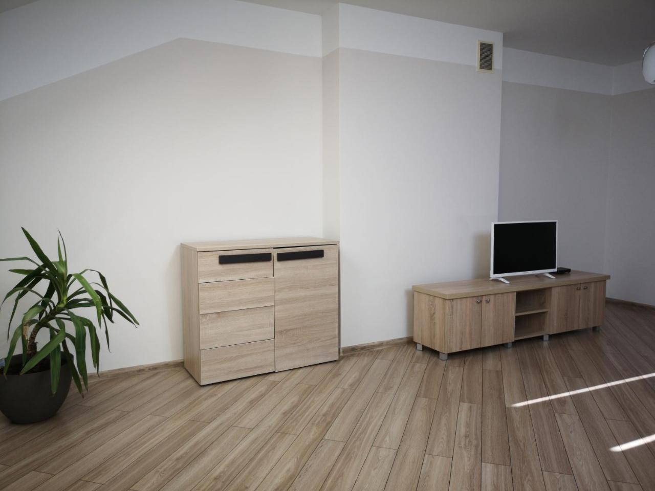 Konarskiego Apartments สวูพสค์ ภายนอก รูปภาพ