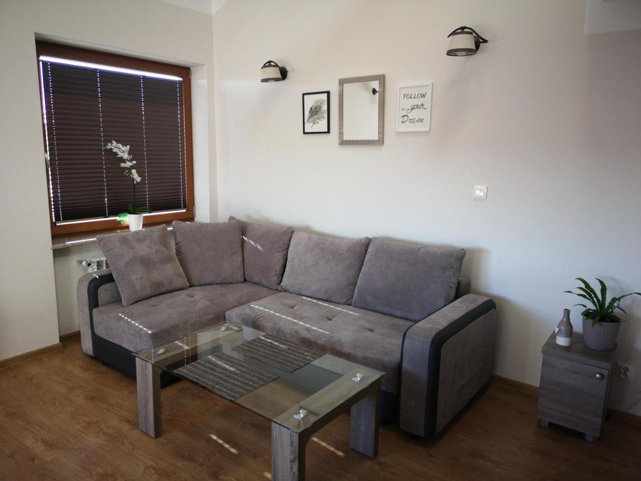Konarskiego Apartments สวูพสค์ ภายนอก รูปภาพ